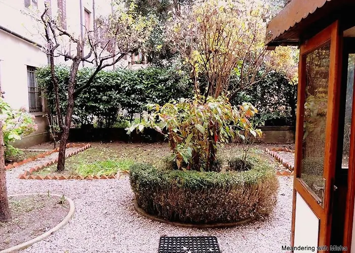 Venice Laguna Blu & Garden