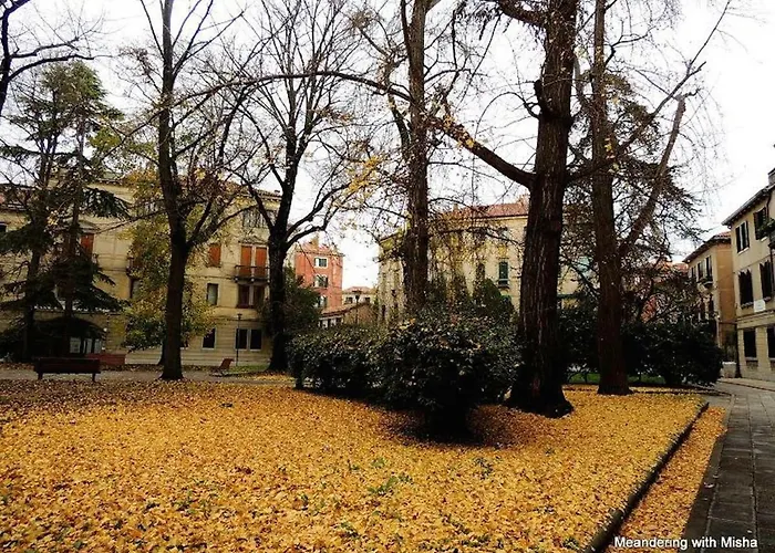 Venice Laguna Blu & Garden